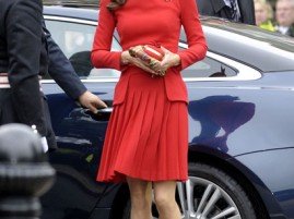 Kate Middleton in Alexander McQueen per il Giubileo della Regina