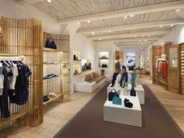 Louis Vuitton - Pop up store Mykonos - interno